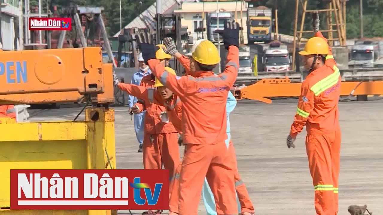 Phát triển nhanh, bền vững các khu kinh tế ven biển | Triển vọng miền Trung