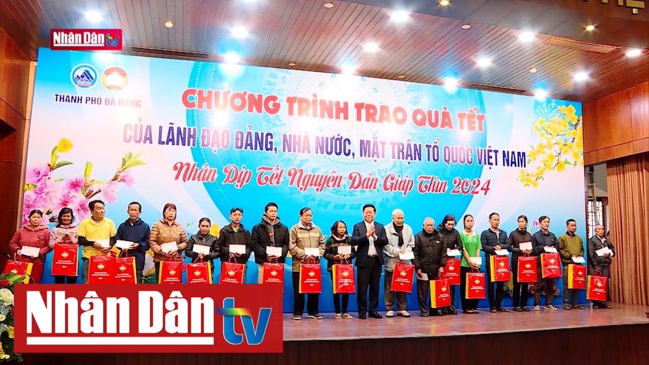 Trưởng Ban Tuyên giáo Trung ương trao quà Tết tại Đà Nẵng