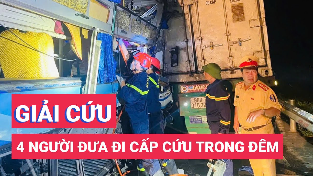 Cứu 4 người bị tai nạn giao thông và cây đổ trong đêm