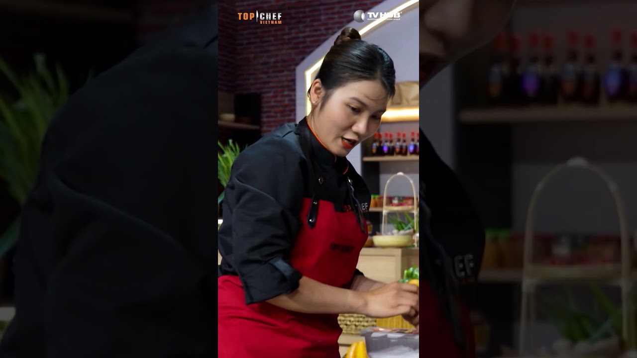 Chef Vi ủ mưu làm bánh Âu - Việt không giống ai?? #topchef #cook #food #tvhub #shorts