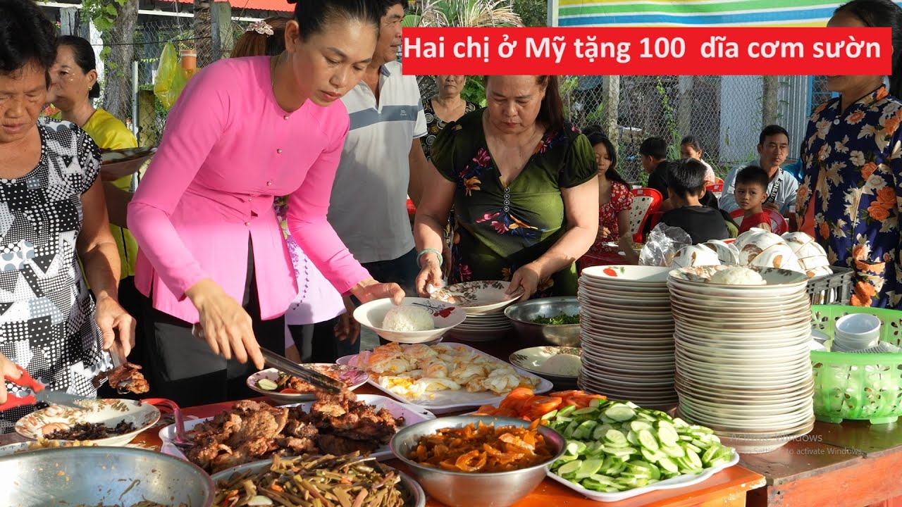 1353 / Nấu 100 dĩa cơm sườn trứng đãi bà con