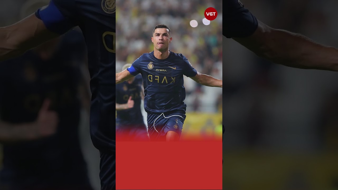 Ronaldo "dính như sam" bên bạn gái Georgina