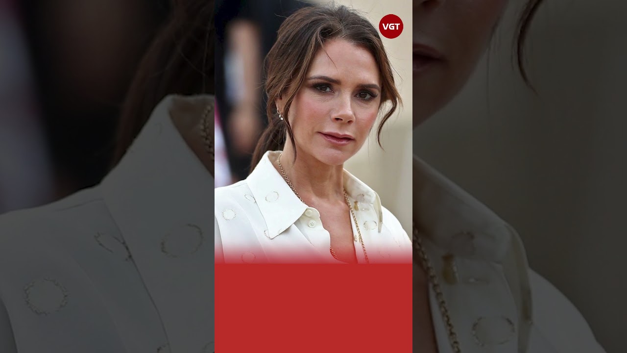 Victoria Beckham thái độ lạ khi lên chức bà nội