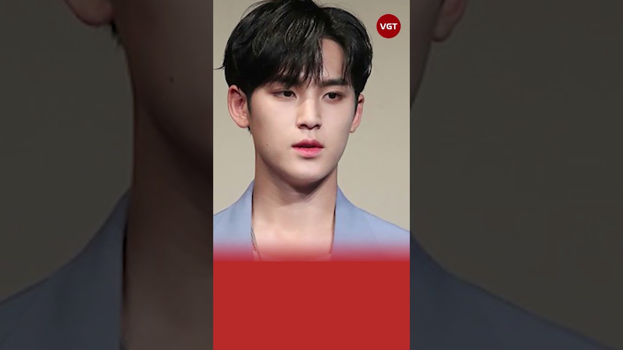 Lisa 'tán tỉnh' Mingyu (SEVENTEEN) nhưng bị phũ