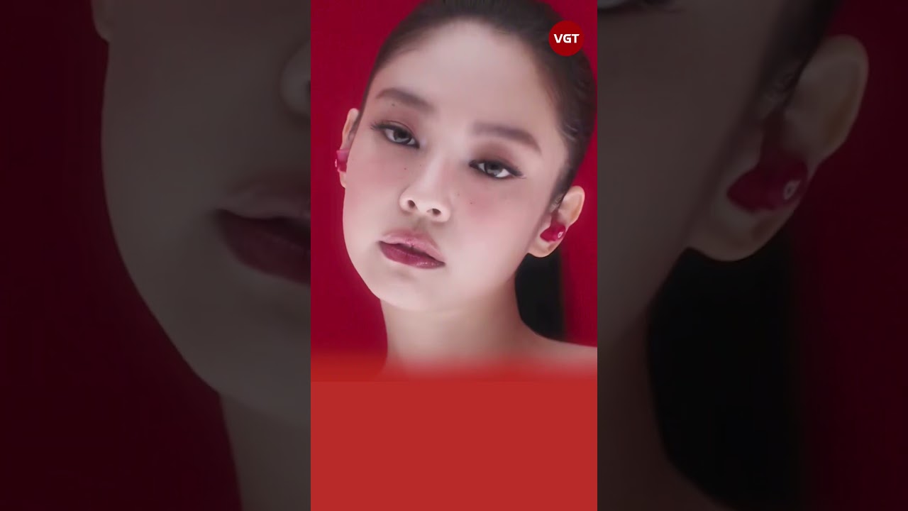 Jennie (BLACKPINK) ăn gạch te tua, khó mà ngóc đầu