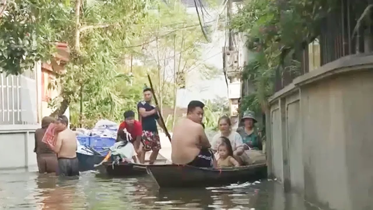 🔴Hà Nội: Nhiều nhà dân tại huyện Mỹ Đức vẫn chìm trong biển nước | VOVTV