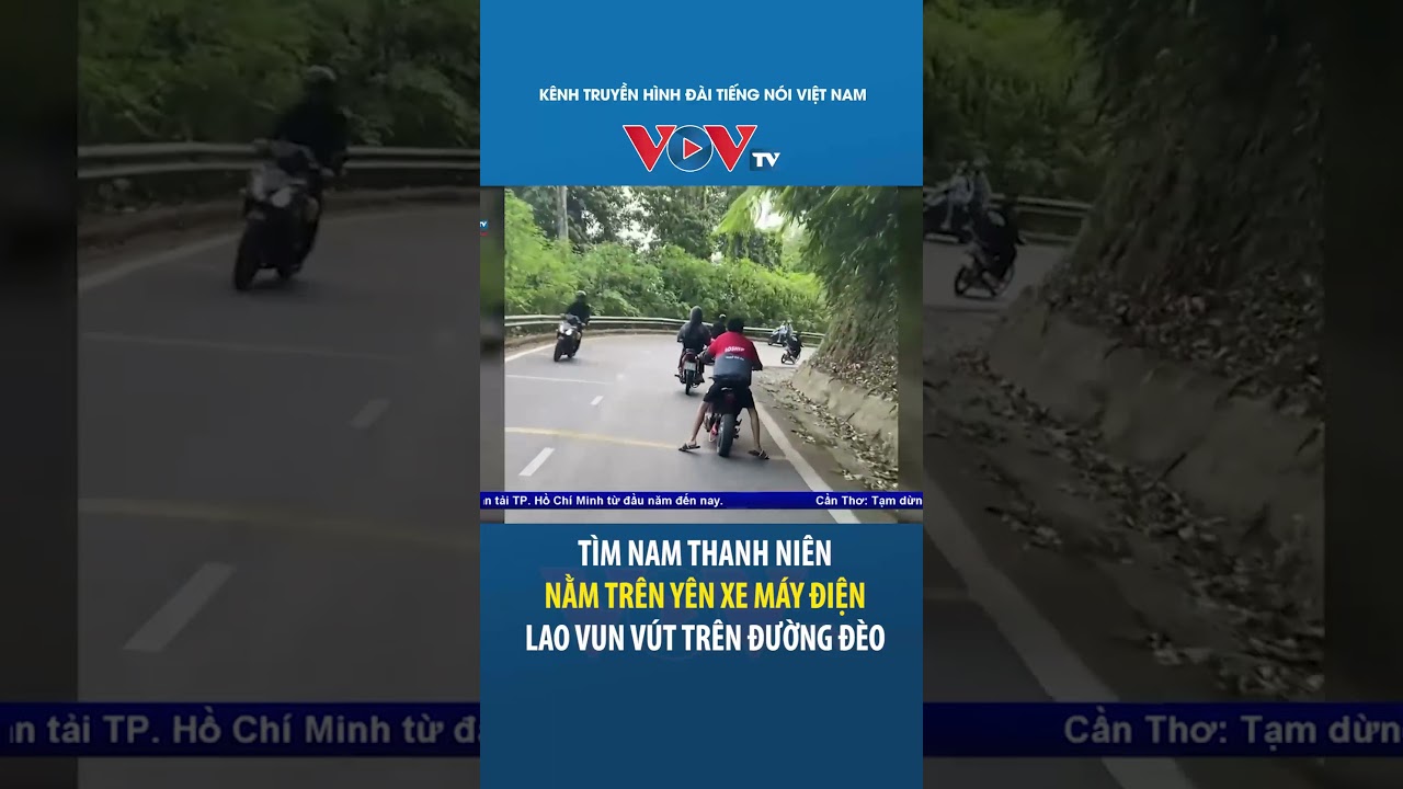 Tìm nam thanh niên nằm trên yên xe máy điện, lao vun vút trên đường đèo ở Ba Vì #shorts