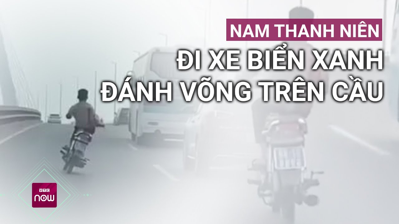 Vụ thanh niên đi xe máy biển xanh đánh võng trên cầu Nhật Tân: Có thể bị xử phạt thế nào? | VTC Now