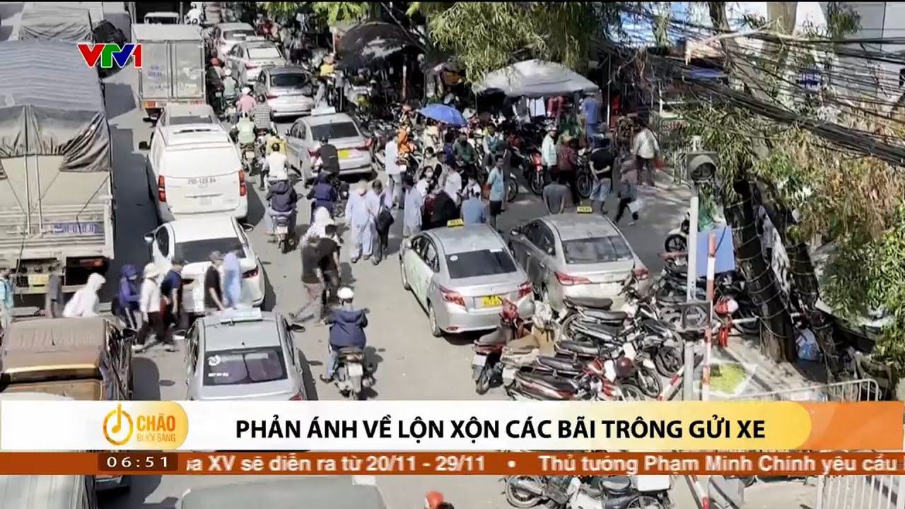 Lộn xộn các bãi trông gửi xe | VTV24