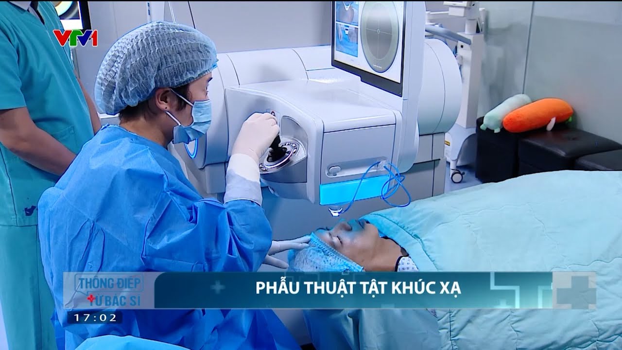 Phẫu thuật tật khúc xạ giúp tách lớp mô giác mạc trong 8 giây | VTV24