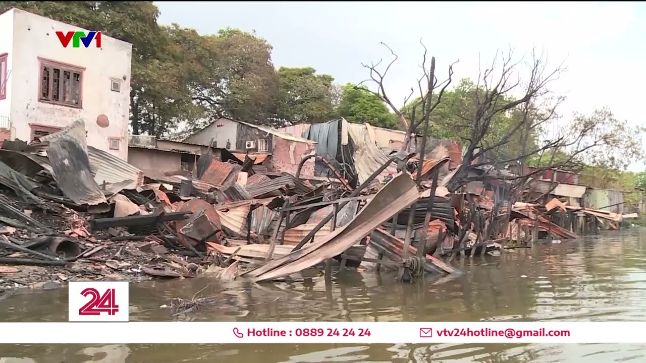 Hiện trạng loạt nhà cháy ven kênh tại TP Hồ Chí Minh | VTV24