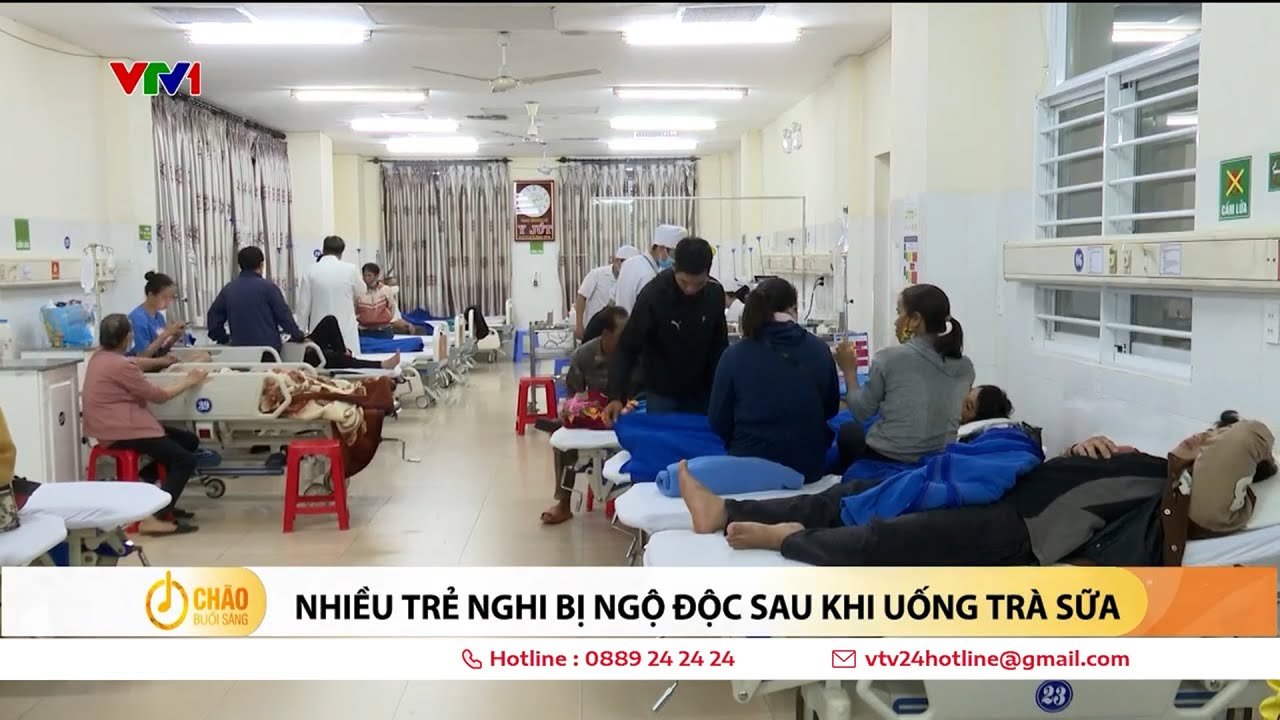 Nhiều trẻ nghi bị ngộ độc sau khi uống trà sữa | VTV24