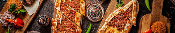Türkische Pizza / Lahmcun /Pide