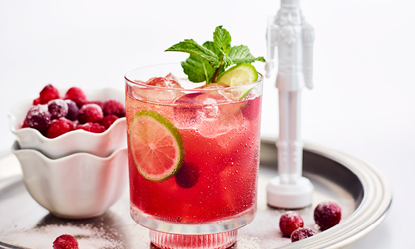 Cranberry-Citrus Sparkling Punch_NovDec2021_600x360.jpg