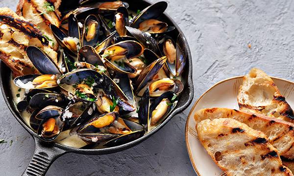 Organic Irish Mussels with White Wine Cream