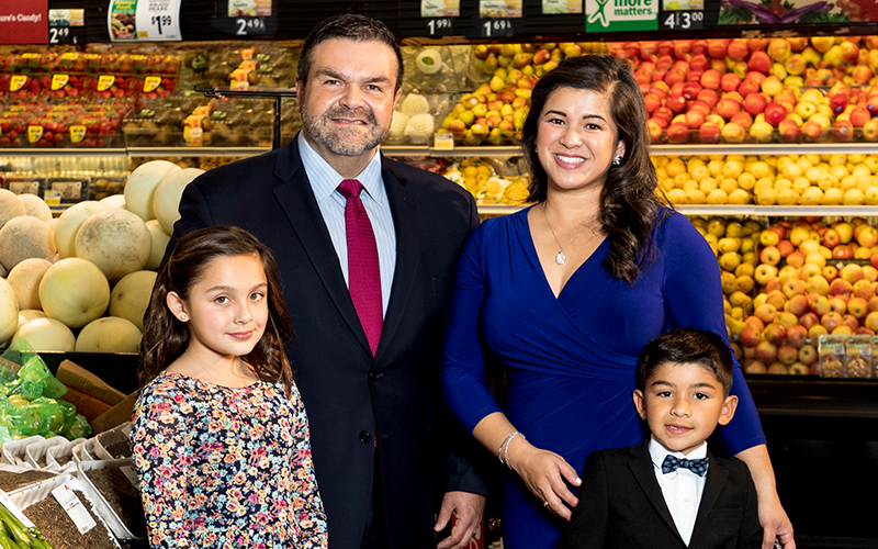 Cuellar Family Markets