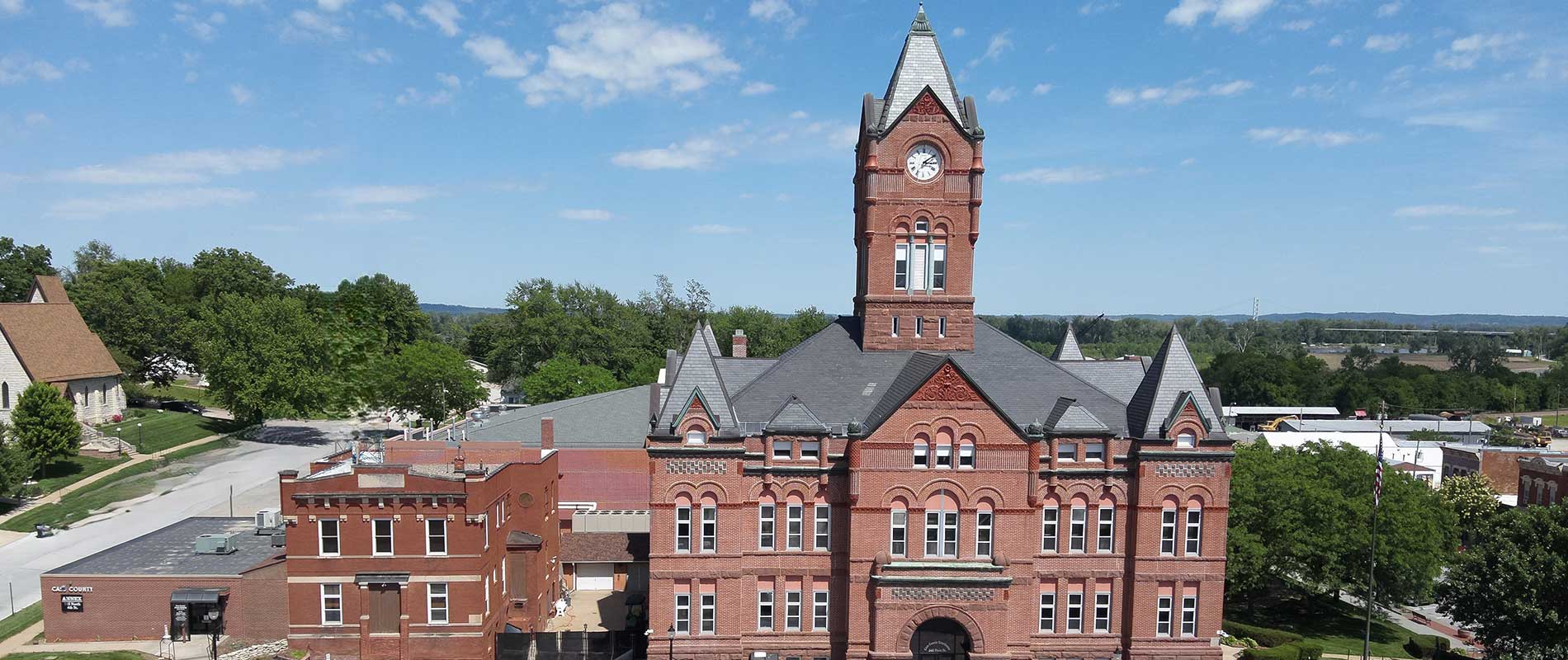 Aerial photo of Cass County courthouse