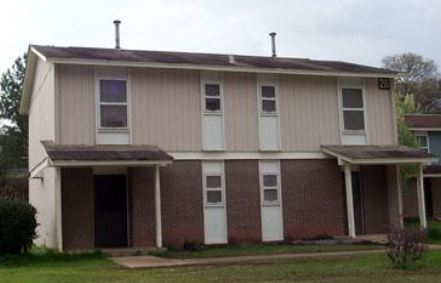 A front view of the Hammond Village apartments.