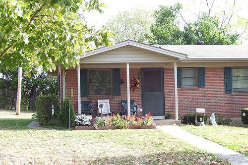 Front view of Nichols Terrace.