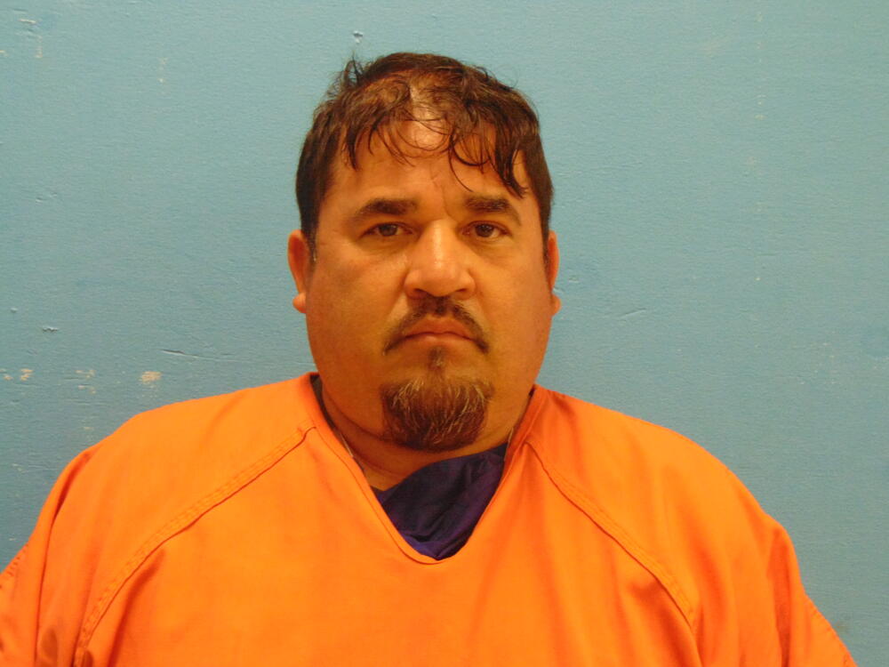 face photo of Cesar Mata