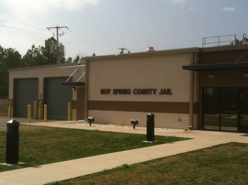 Exterior view of the Hot Spring County Jail building.
