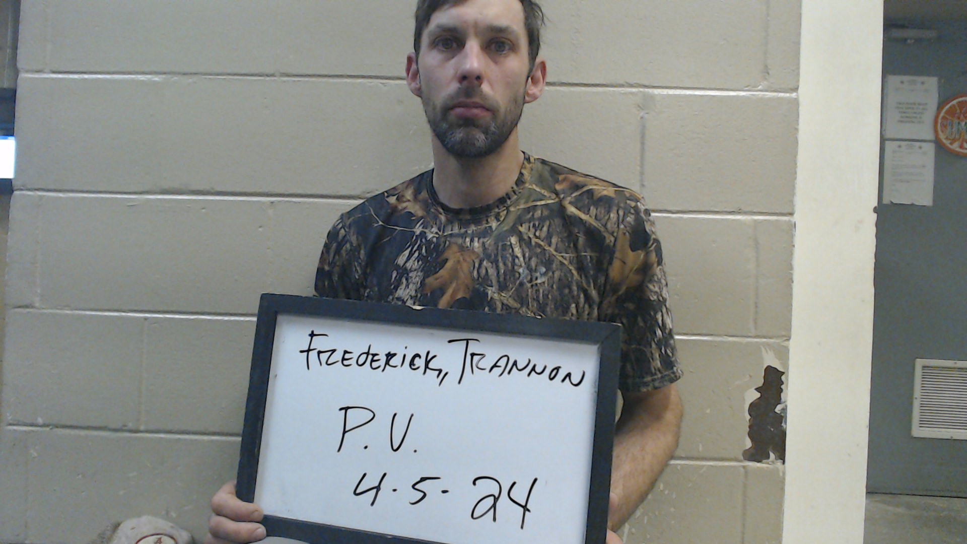 Mugshot of FREDERICK, TRANNON