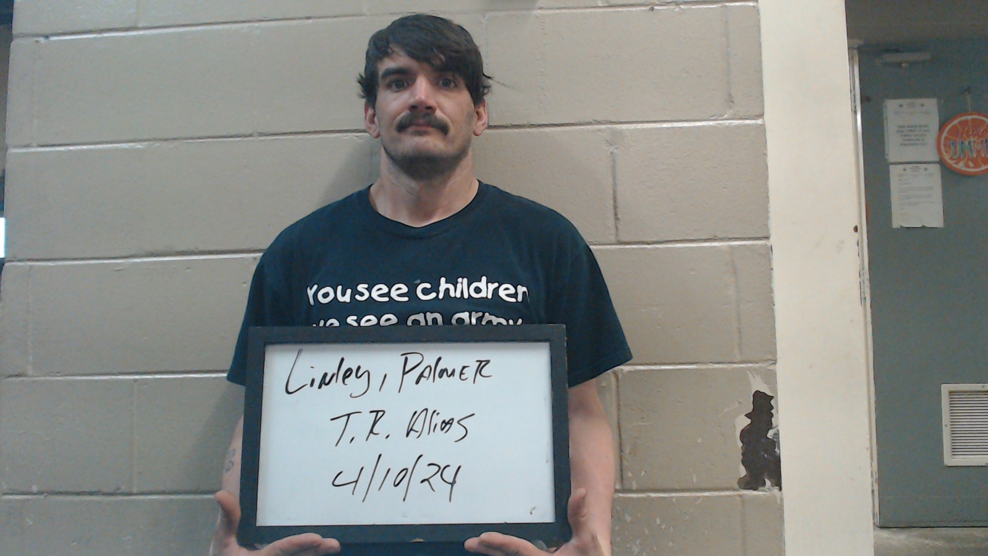 Mugshot of LINLEY , PALMER