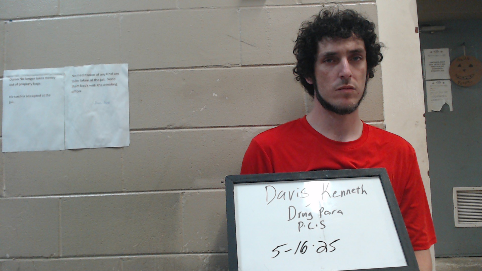 Mugshot of DAVIDS, KENNY J