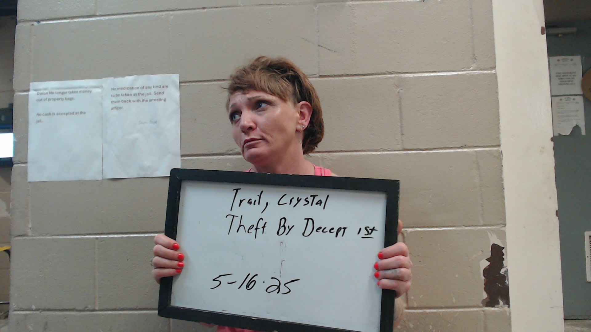 Mugshot of TRAIL, CRYSTAL D