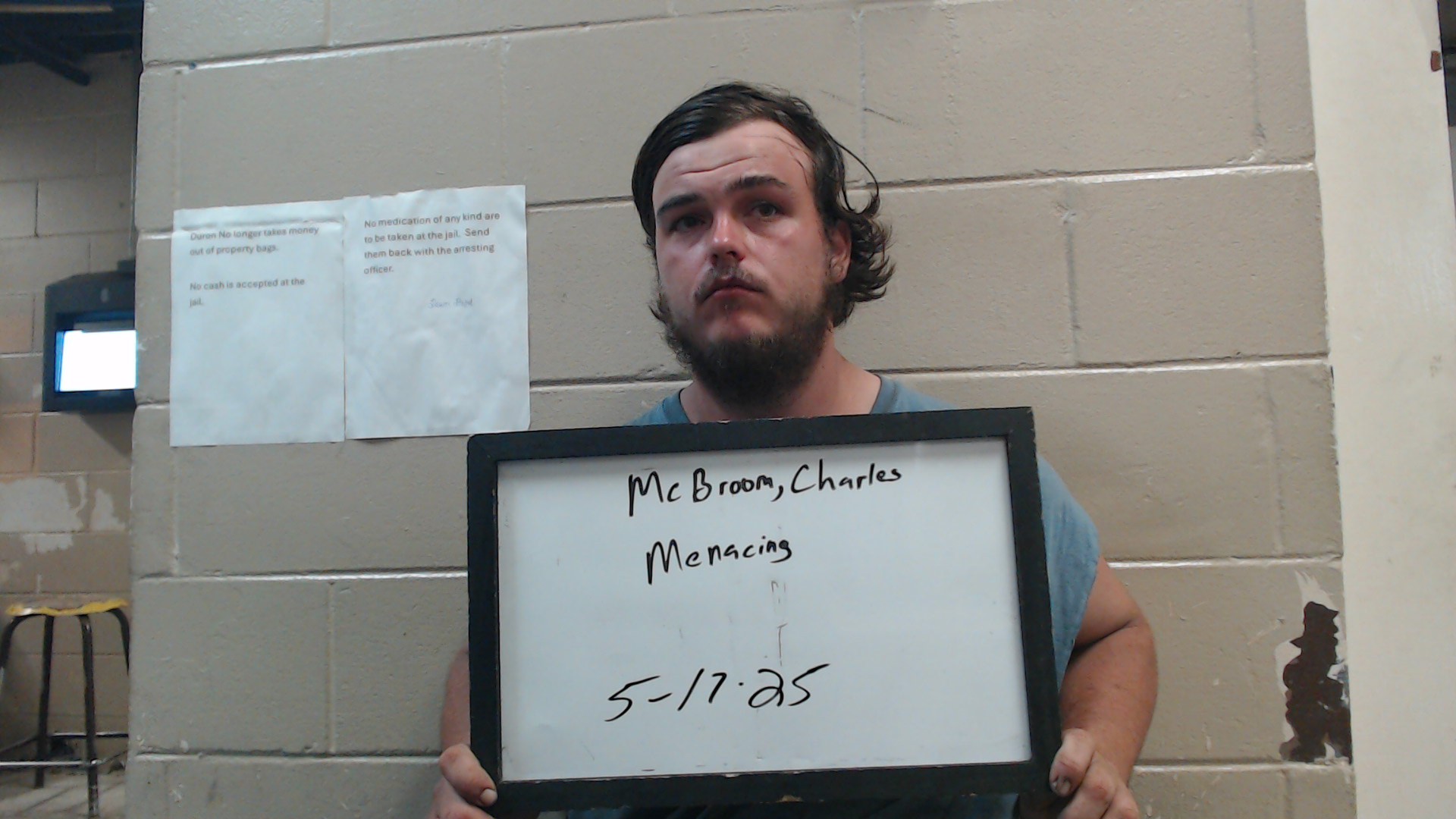 Mugshot of MCBROOM, CHARLES E