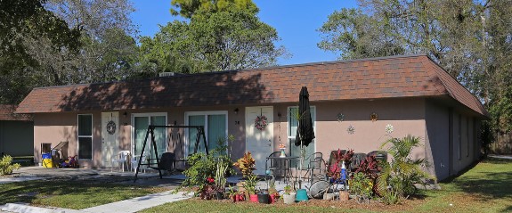 A view of a unit at Colony Oaks.