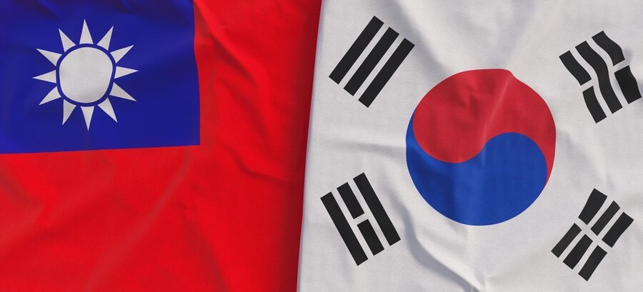 Taiwan and South Korea flags. (Freepik, DanaCS image)
