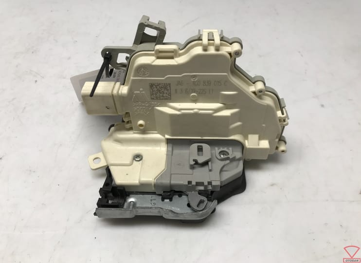 Koop Slotmechaniek | Portier bij Otosan Automotive B.V.