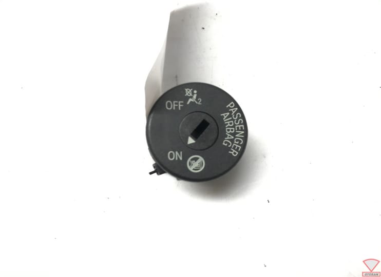 Koop Airbag slot bij Otosan Automotive B.V.