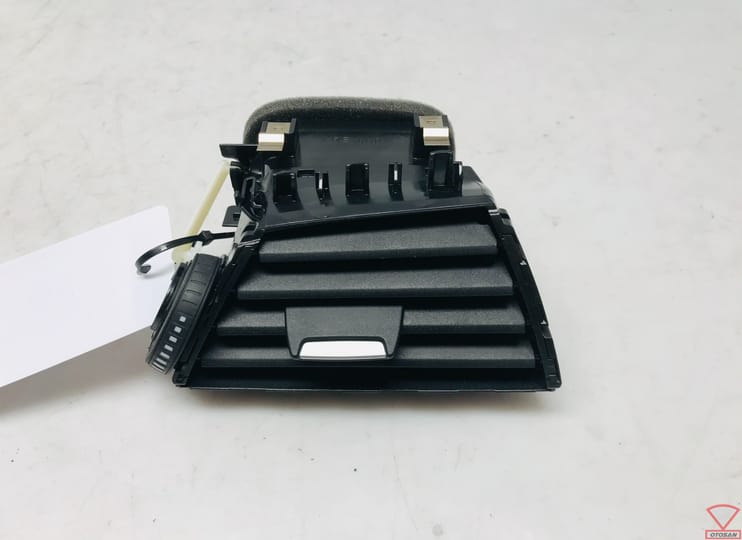 Koop Luchtrooster dashboard bij Otosan Automotive B.V.