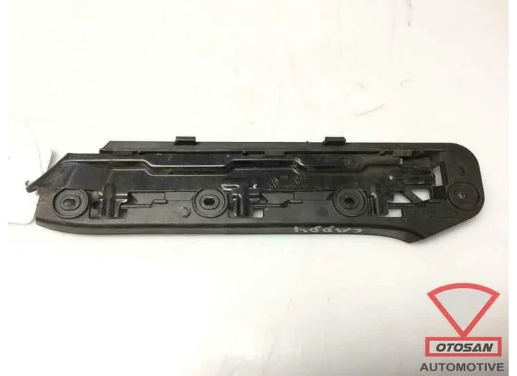 Koop Voorbumper bij Otosan Automotive B.V.