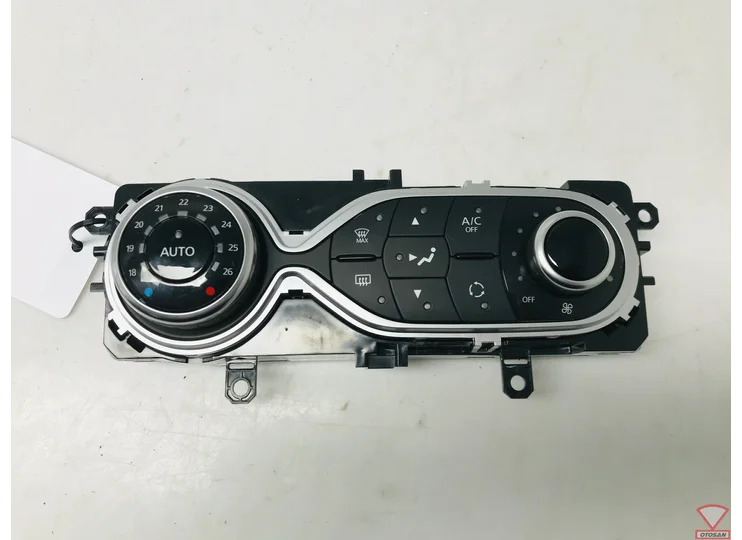 Koop Kachel | Airco | Climate control bediening bij Otosan Automotive B.V.