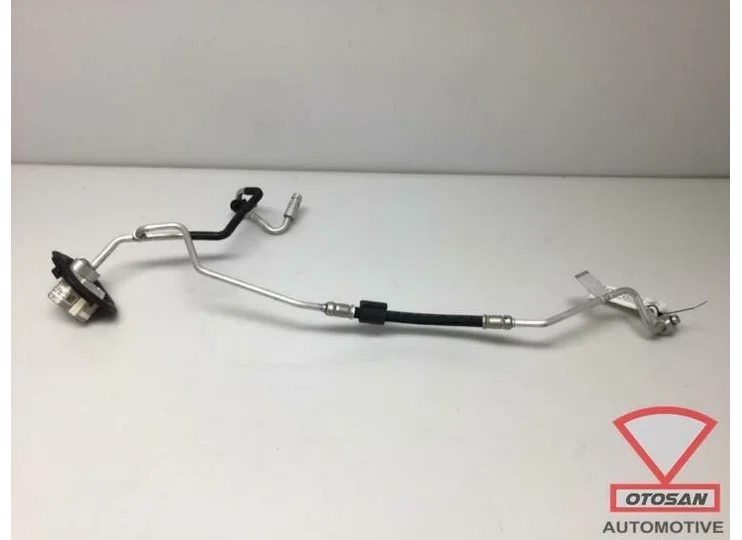 Koop Airco leiding bij Otosan Automotive B.V.