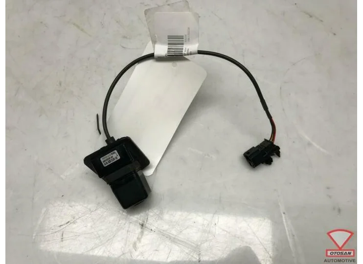 Koop Achteruitrijcamera bij Otosan Automotive B.V.
