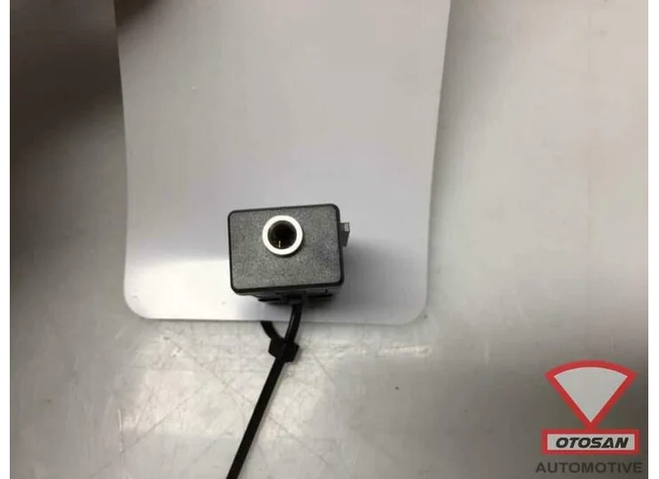 Koop Multimedia systeem bij Otosan Automotive B.V.