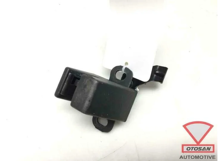 Koop Slotmechaniek | Portier bij Otosan Automotive B.V.