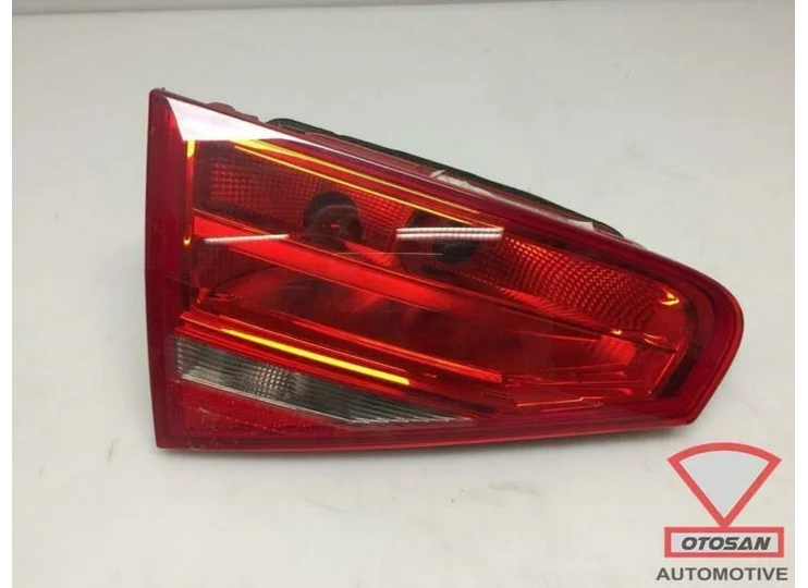Koop Achterlicht | Enkel bij Otosan Automotive B.V.