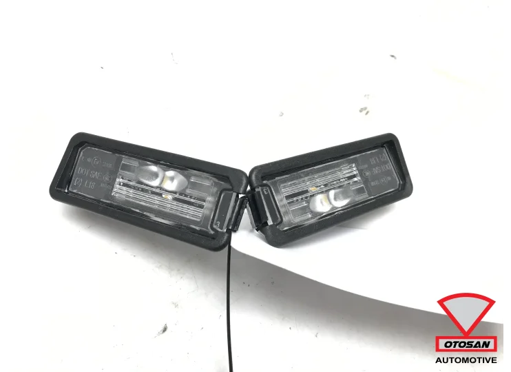 Koop Kentekenverlichting bij Otosan Automotive B.V.