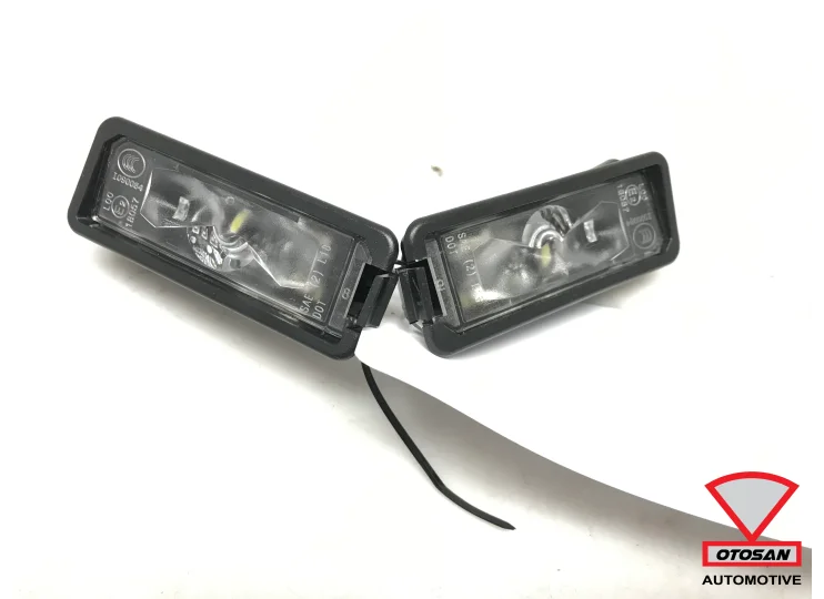 Koop Kentekenverlichting bij Otosan Automotive B.V.