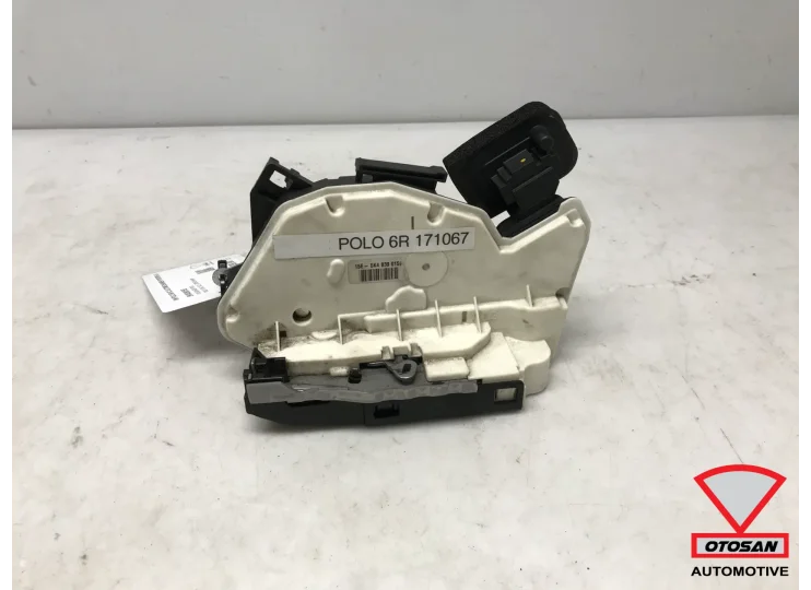 Koop Slotmechaniek | Portier bij Otosan Automotive B.V.