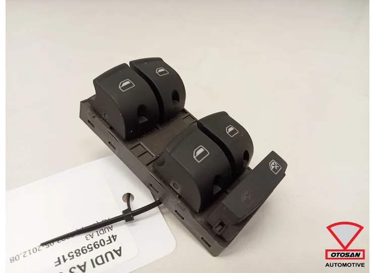 Koop Raambediening schakelaar bij Otosan Automotive B.V.