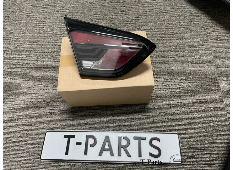 Koop Achterlicht | Enkel bij T-Parts
