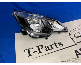 Mitsubishi space star rechts koplamp lamp 8301D446 image 1