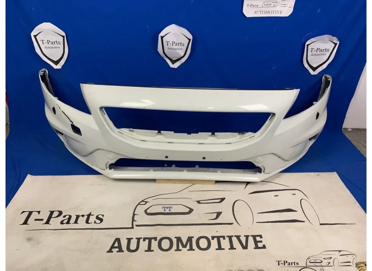 Koop Voorbumper bij T-Parts