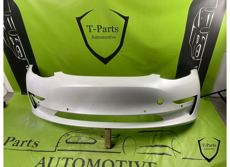 Koop Voorbumper bij T-Parts